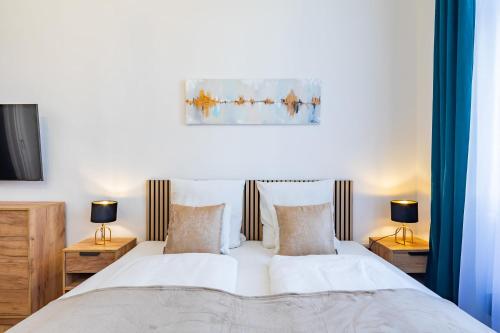 Central Modern Studio - Quiet Sleep - image 8