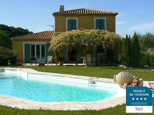 Villa provençale piscine, calme et confort - Location, gîte - Saint-Cannat