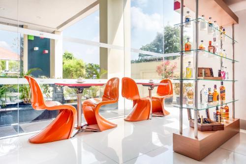 Pub/Lounge, Ibis Semarang Simpang Lima in Semarang