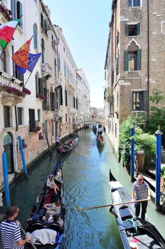  San Marco Apartments, Pension in Venedig