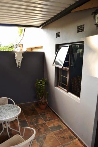 22 Symmonds Studio in Melmoth