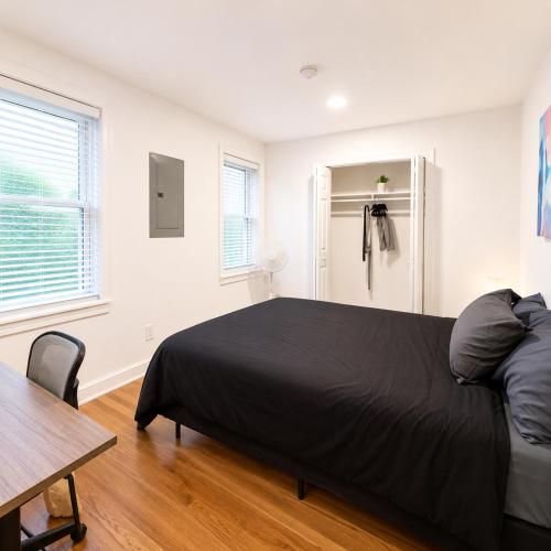 Cornhill Apt Wfreeparking-kitchen,wd in Rochester, USA