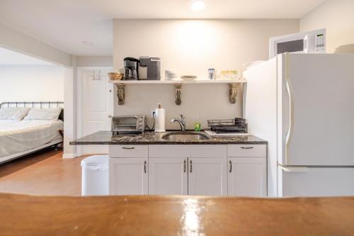 Sunset Shores Home on Wolf Pond - image 9