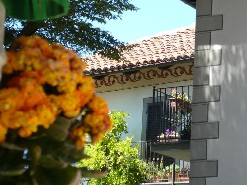 Tuvākā izklaides vieta, La Casa Dei Ricordi in Kastino