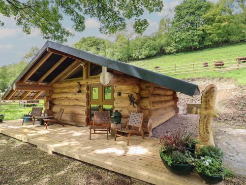Hotelli välisilme, Owl Valley Cabin in Llansantffraid