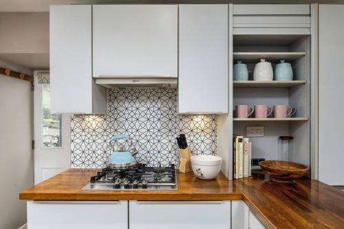 Pear Tree Cottage, Dunblane in Dunblane
