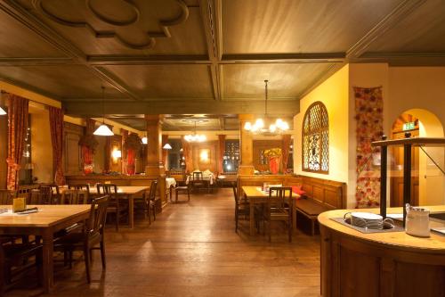 Étterem, Klosterbrauhaus Ursberg in Ursberg