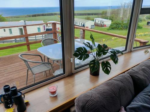 Вид, 35 Wester Bonnyton with Stunning Sea Views in Макдафф