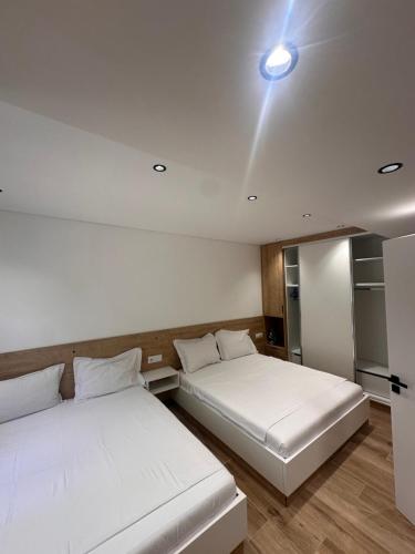 Marina Wave apartments - image 2