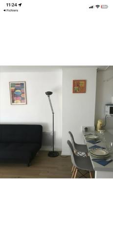 location studio lit King size in Sausset-Les-Pins