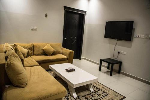 Quiet Rooms 5 Serviced Apartments - image 5