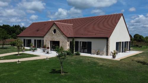 Exterior view of Aux 3 Forets