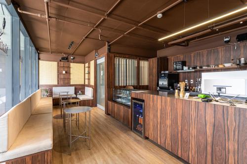 ห้องอาหาร, Ayra Pinheiros - Apartamentos com vista incrível para São Paulo ao lado da Rebouças e Faria Lima (Ayra Pinheiros - Apartamentos com vista incrivel para Sao Paulo ao lado da Reboucas e Faria Lima) in ปินเยย์โรส