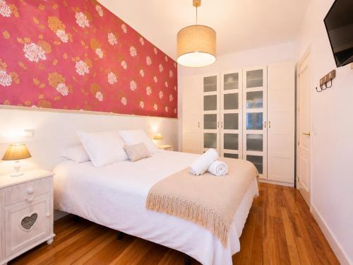 Exclusive Apartment between Old Town & Guggenheim!! Private Parking, Bilbao (foto 9)