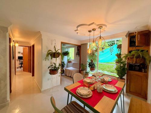 Peaceful nature retreat in green Envigado-2BR