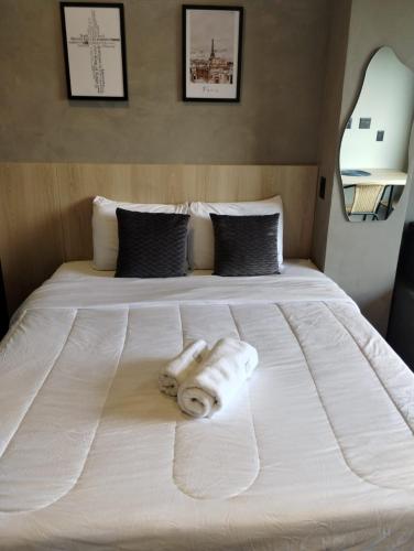Sky Design Alphaville Hotel Residence in バルエリ