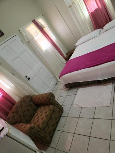Hilltop View Guesthouse in Cap Estate