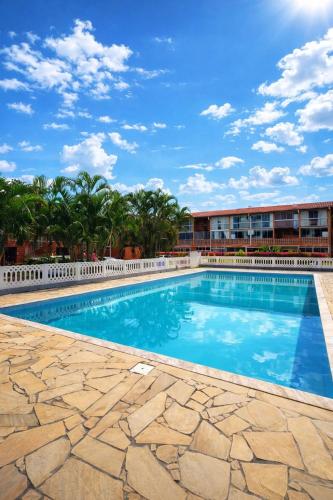 Duplex com Churrasq e Piscina a 200m da Praia em Ubatuba B27C24 – khách sạn tại Praia do Sape
