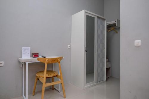 Létesítmények, RedDoorz Syariah near Rumah Sakit Soewandhie near Blockbuster Museum Surabaya