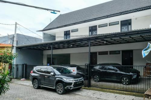 Bejárat, RedDoorz Syariah near Rumah Sakit Soewandhie near Blockbuster Museum Surabaya
