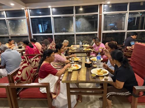 Hotel Kedarnath 5