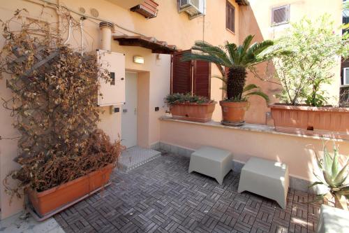 LHP Suite Roma Trastevere - image 8