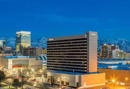 ทัศนียภาพภายนอกโรงแรม, โรงแรมเรดิสัน ซอลต์เลคซิตี้ ดาวน์ทาวน์ (Radisson Hotel Salt Lake City Downtown) in ซอลต์เลกซิตี (UT)