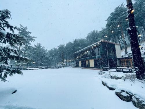 byeoldeulyi gicim pensyeon in Chuncheon