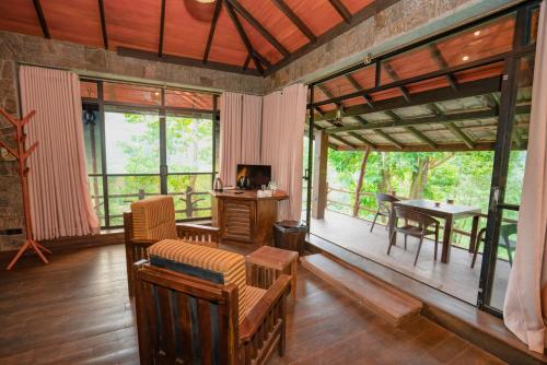 Tea Cottage Resort and Spa in ناوالابيتيا