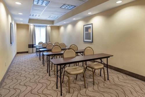 Comfort Suites Biloxi/Ocean Springs - image 38