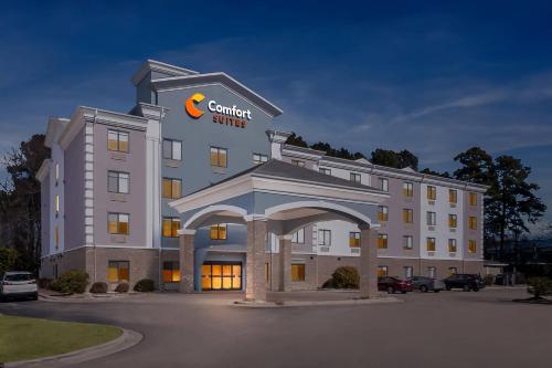 Comfort Suites Sanford - image 21