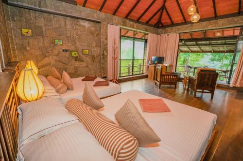 Tea Cottage Resort and Spa in ناوالابيتيا