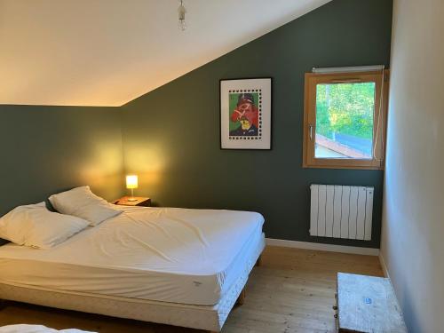 Maison contemporaine in Saint-Symphorien-de-Lay