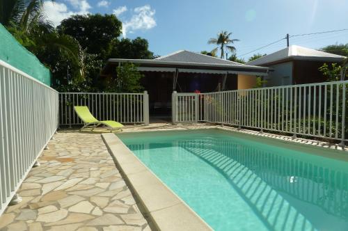 Bungalow Belem de l'Anse des rochers - Location saisonnière - Saint-François