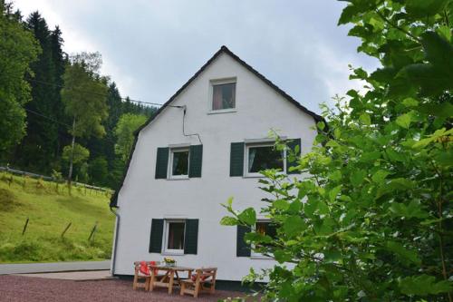 B&B Elpe - Olsberg Elpe - Bed and Breakfast Elpe