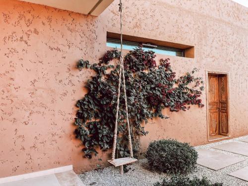 Sublime Villa with exceptional services - image 5