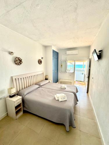 Hostal Rios - image 11