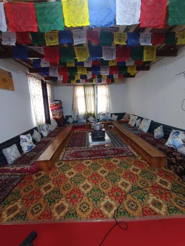 White rose homestay - Losar