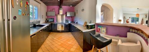 Villa de charme, Piscine & Pool House, 10 min d'Aix in Venelles