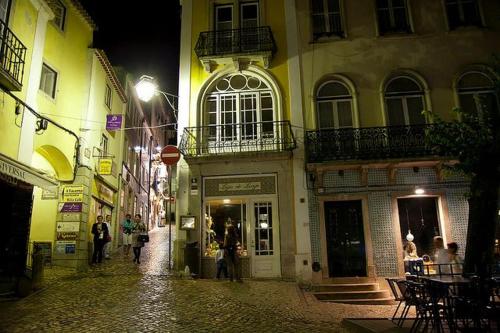 Casas do Patio Sem Cantigas 3 - main image