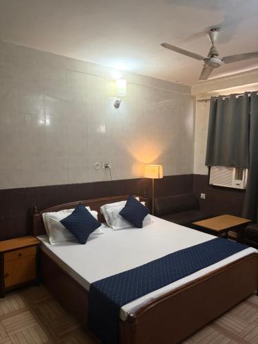 Hotel Gangotri in 마하칼리