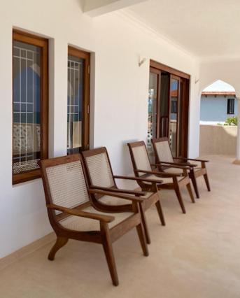 Topp Kwa Ramani 5 bedroom House- stunning ocean views in Kilifi