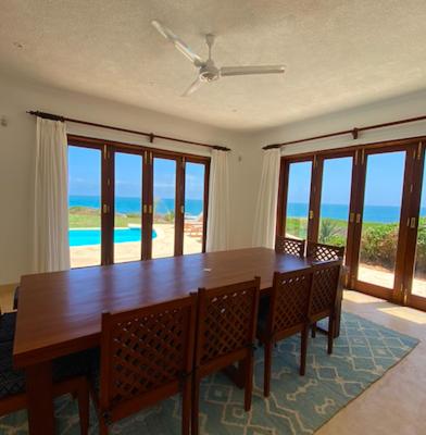 Topp Kwa Ramani 5 bedroom House- stunning ocean views in Kilifi