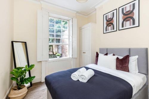 BnBNova - 1BR - Regents Park & London Zoo - main image
