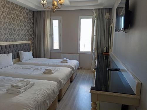 BlueAlbatros City Hotel - main image