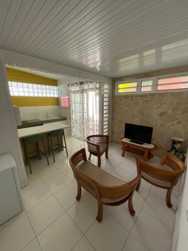 virtuve, Appartement cosy au Gros-Morne in Gros-Morne
