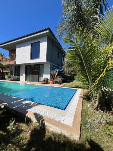Villa Sunset – khách sạn tại Sogut