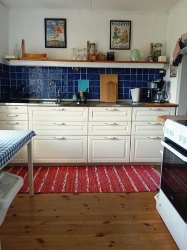Lilla huset pa Osterlen in Hammenhog