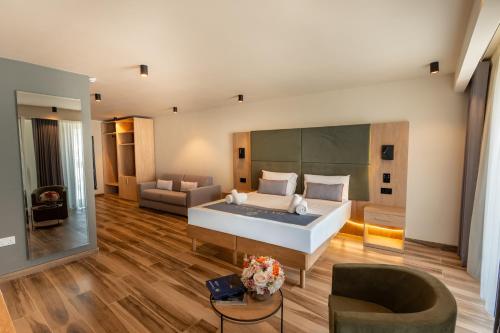 C'est La Vie Hotel Marsascala in Marsaskala