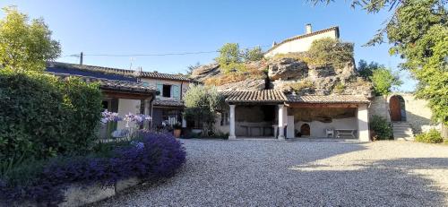 Vacances de reve a Villa Calaven Drome Provencale in Réauville